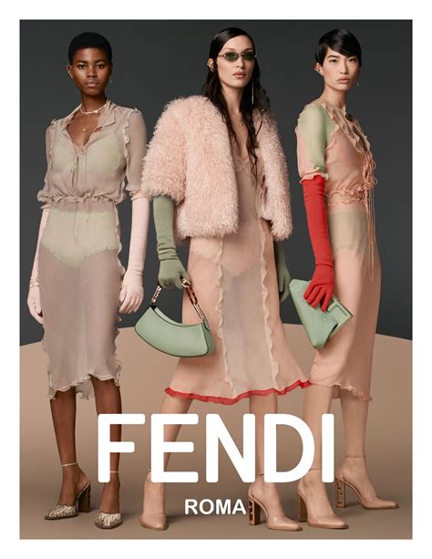 Fendi Women's Autumn/Winter 2022 Fashion Show 